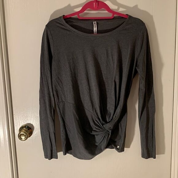 Fabletics EUC gray Hera long sleeve knot tie tee Size medium - Picture 1 of 5